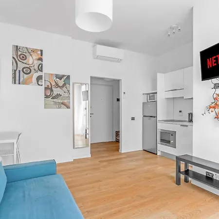 Casa Da Compatta * Milan